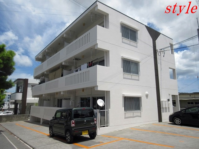 西原・当山・前田 構造:鉄筋コンクリート造